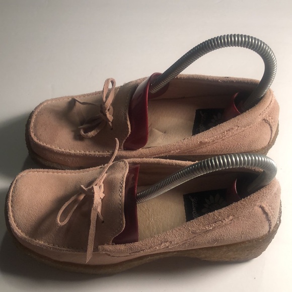 Woman’s Y2k Oscar yellow box slip on shoes - Picture 3 of 9